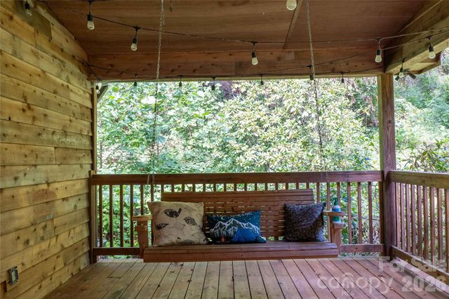 919 N Country Club Drive, Cullowhee, NC 28723
