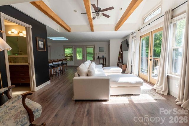 919 N Country Club Drive, Cullowhee, NC 28723