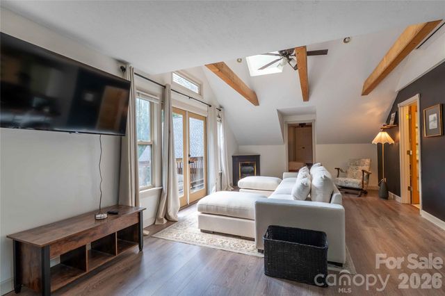 919 N Country Club Drive, Cullowhee, NC 28723