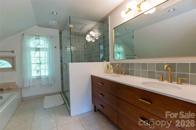 919 N Country Club Drive, Cullowhee, NC 28723