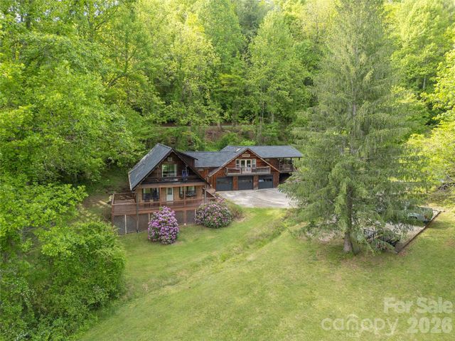 919 N Country Club Drive, Cullowhee, NC 28723