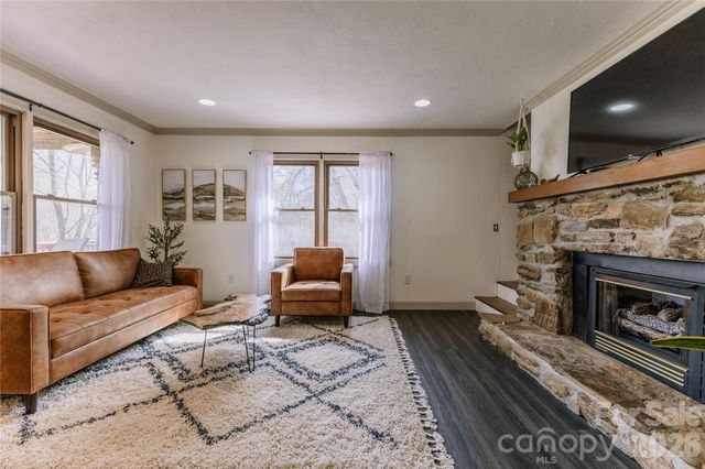 919 N Country Club Drive, Cullowhee, NC 28723