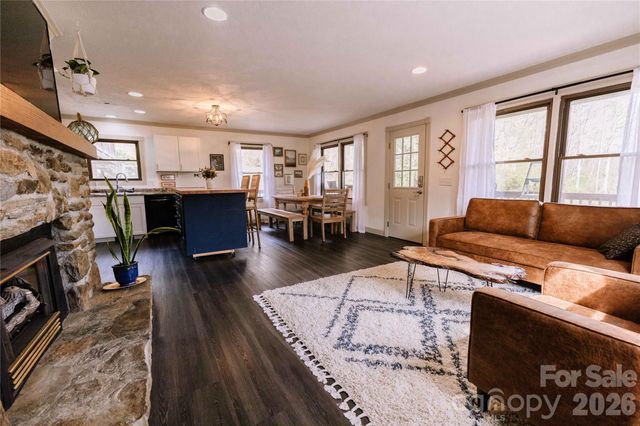 919 N Country Club Drive, Cullowhee, NC 28723
