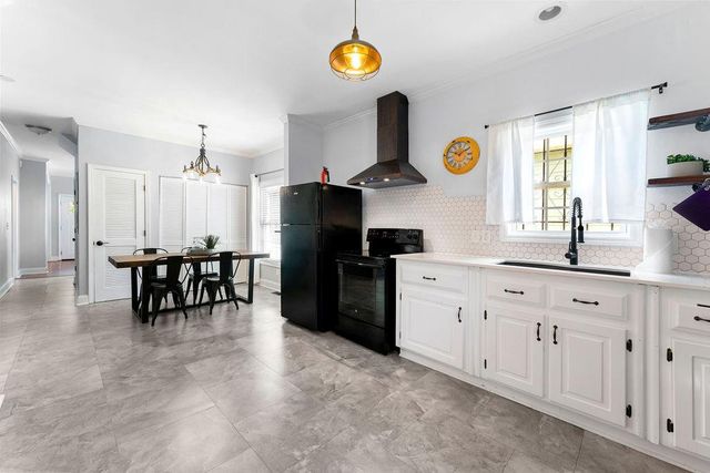 385 Elm Street NW, Atlanta, GA 30314