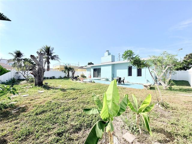 2513 GULF BOULEVARD, Belleair Beach, FL 33786