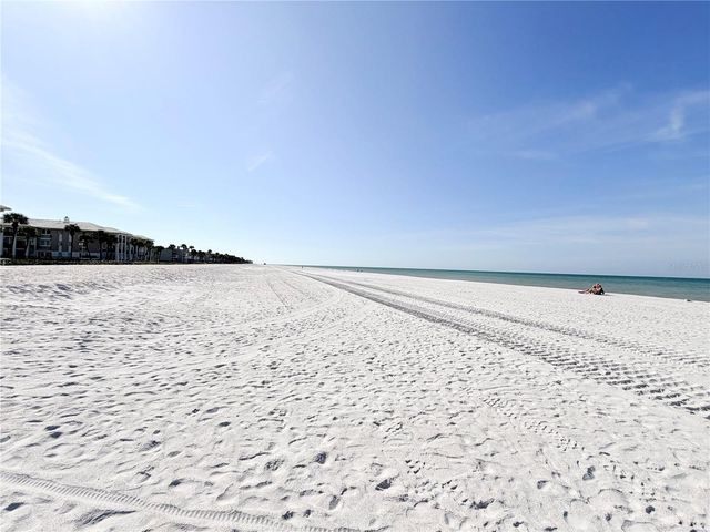 2513 GULF BOULEVARD, Belleair Beach, FL 33786