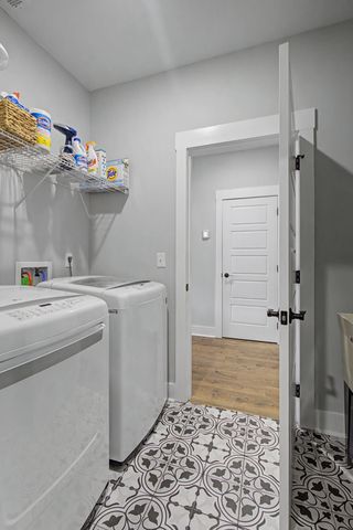 959 Alton Dr, Clarksville, TN 37043