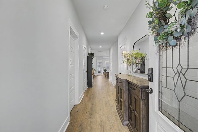 959 Alton Dr, Clarksville, TN 37043