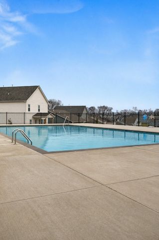 959 Alton Dr, Clarksville, TN 37043