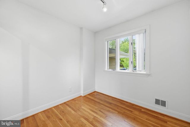 4000 SOUTHEND RD, Rockville, MD 20853