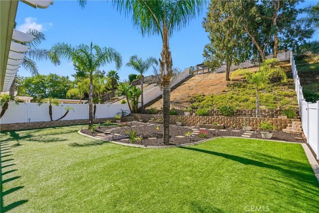 27407 Santa Fe Court, Corona, CA 92883