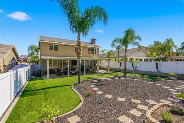 27407 Santa Fe Court, Corona, CA 92883