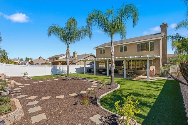 27407 Santa Fe Court, Corona, CA 92883