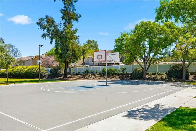 27407 Santa Fe Court, Corona, CA 92883