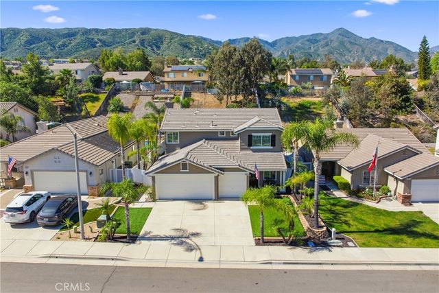 27407 Santa Fe Court, Corona, CA 92883