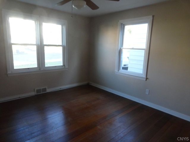 140 Genesee Park Drive, Syracuse, NY 13224