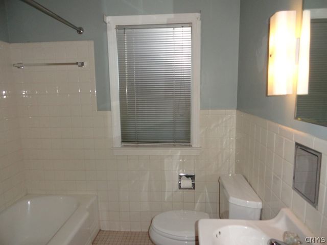 140 Genesee Park Drive, Syracuse, NY 13224