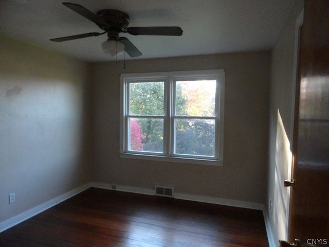 140 Genesee Park Drive, Syracuse, NY 13224