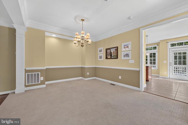 9199 POINT REPLETE DR, Fort Belvoir, VA 22060