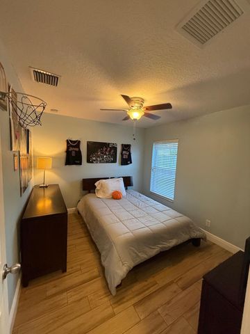 501 SW Fifer Avenue, Port St. Lucie, Port St Lucie, FL 34953