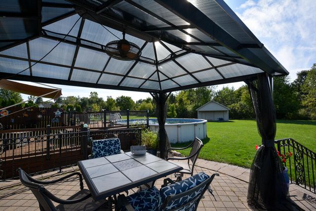 25548 Winding Creek Drive, New Boston, MI 48164
