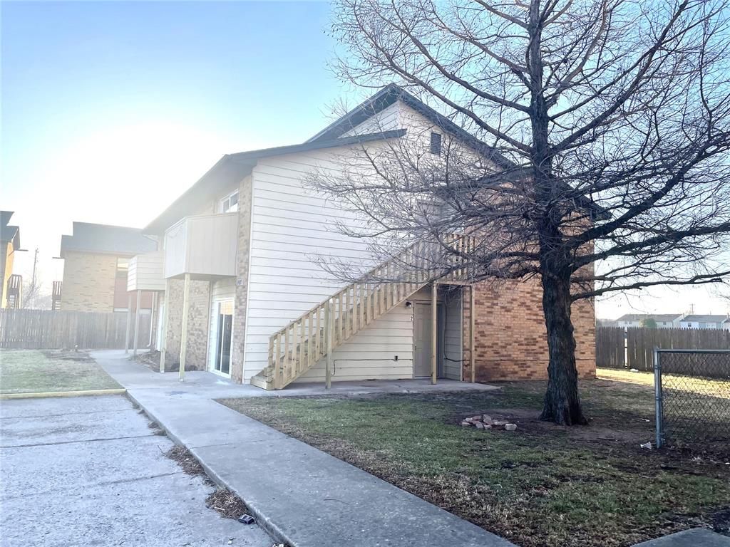 1407 Glen Oaks Court 2, Norman, OK 73071