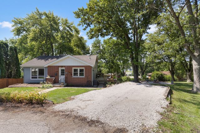 110 Cheri Lane, Antioch, IL 60002