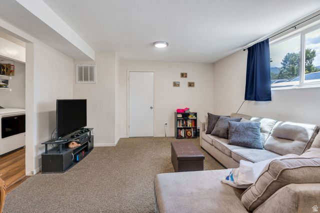 341 E 950 S, Springville, UT 84663
