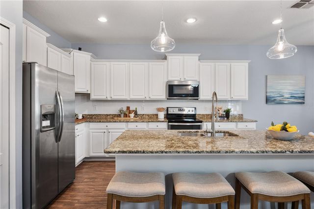 18636 STROMBURY DRIVE, Land O Lakes, FL 34638