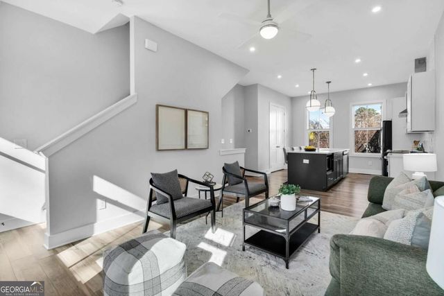 942 spencer Avenue, Atlanta, GA 30318