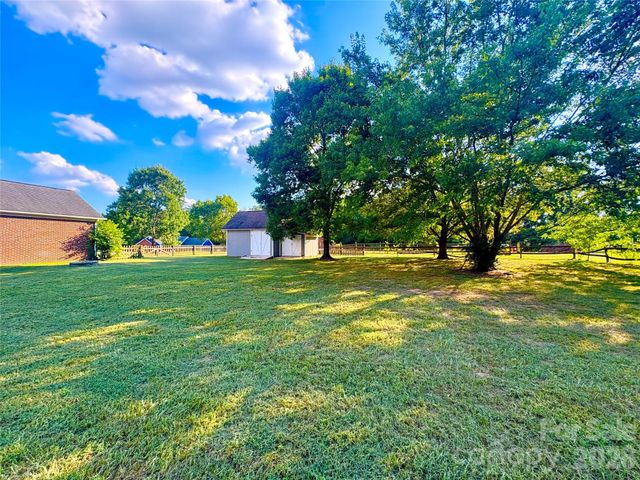 4105 Salem Pointe Drive, Monroe, NC 28110