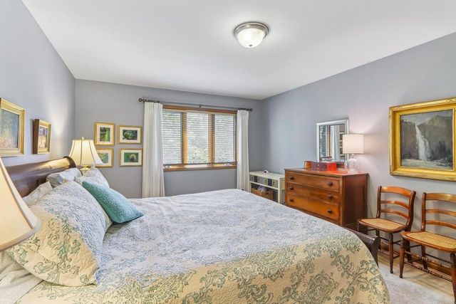 19 Oak Creek Trail, Madison, WI 53717