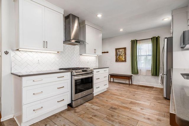 994 W 2nd Avenue, Columbus, OH 43212