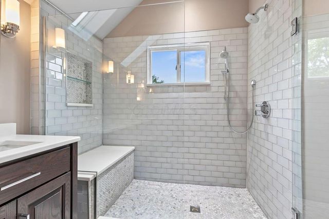 994 W 2nd Avenue, Columbus, OH 43212