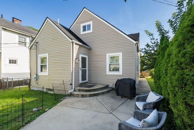 994 W 2nd Avenue, Columbus, OH 43212