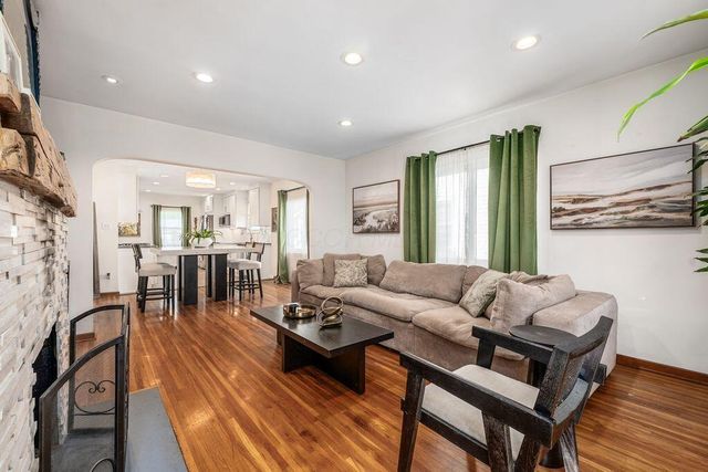 994 W 2nd Avenue, Columbus, OH 43212