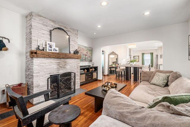 994 W 2nd Avenue, Columbus, OH 43212