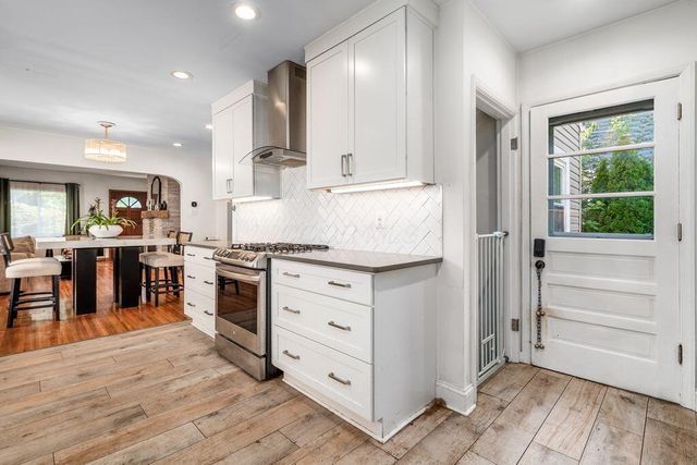 994 W 2nd Avenue, Columbus, OH 43212
