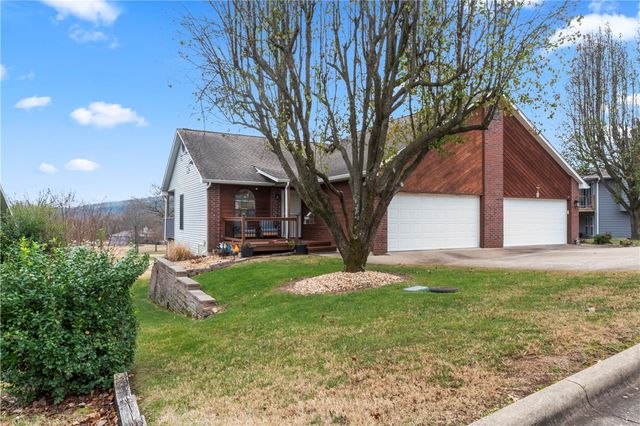 118 Hampshire Drive, Branson, MO 65616