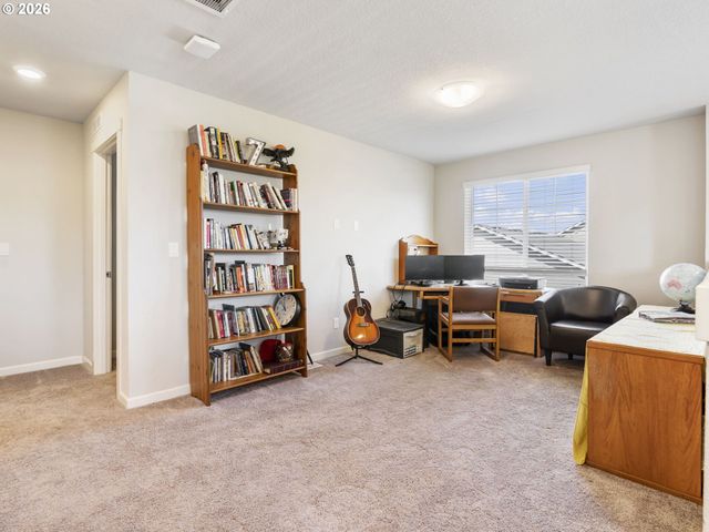 18017 Ne 78TH Way, Vancouver, WA 98682