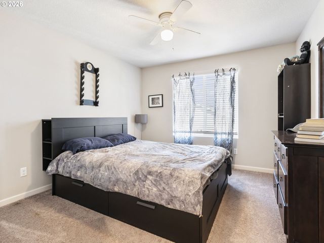 18017 Ne 78TH Way, Vancouver, WA 98682