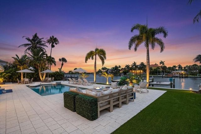 208 N POLK DRIVE, Sarasota, FL 34236
