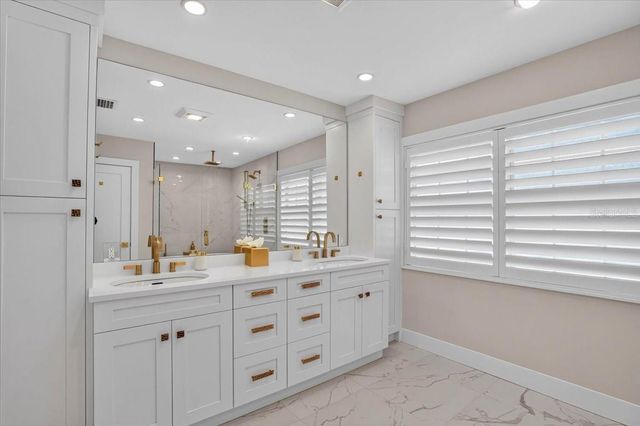 208 N POLK DRIVE, Sarasota, FL 34236