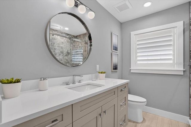 208 N POLK DRIVE, Sarasota, FL 34236