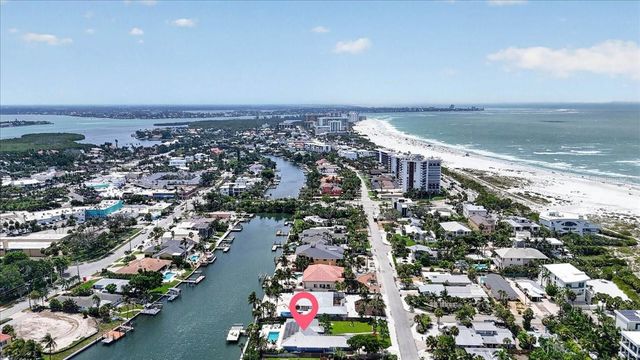 208 N POLK DRIVE, Sarasota, FL 34236