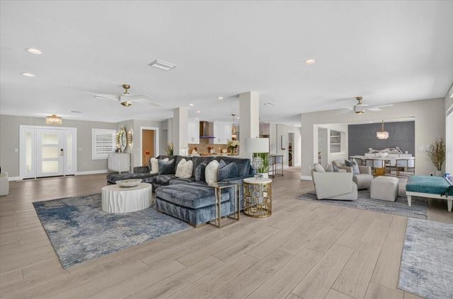 208 N POLK DRIVE, Sarasota, FL 34236