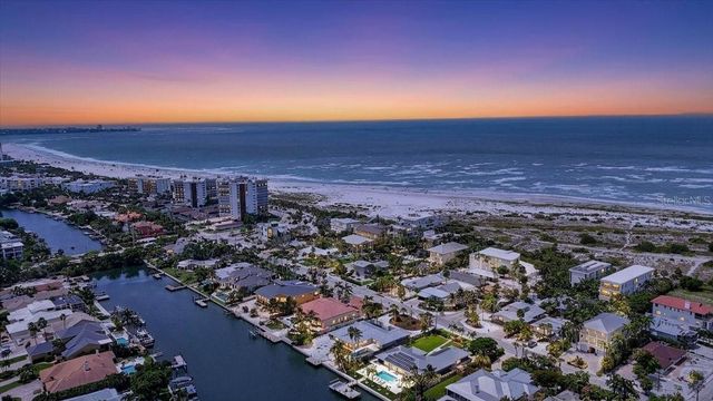 208 N POLK DRIVE, Sarasota, FL 34236