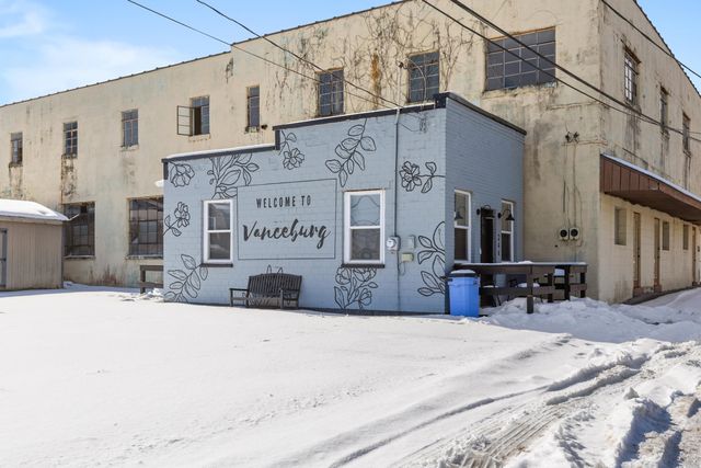 244 Main Street, Vanceburg, KY 41179