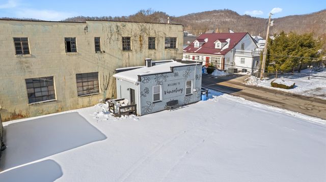 244 Main Street, Vanceburg, KY 41179