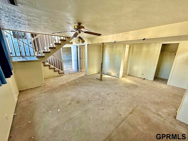 3302 E Dutchman Circle, Bellevue, NE 68123